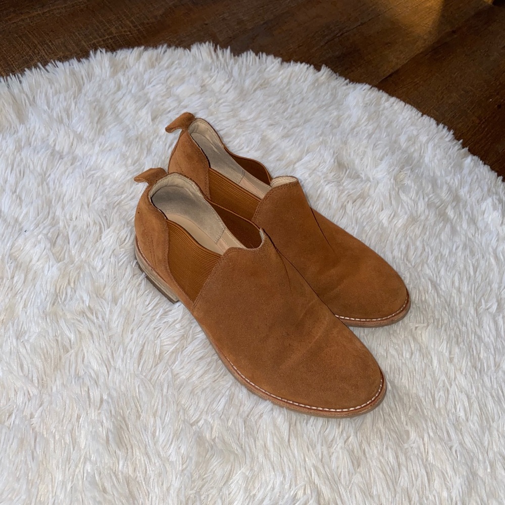 Clarks Women’s Dark Tan Camel Slip-on Shoes